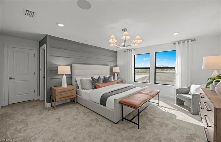 Photos are of a model home. Illustration purposes only.