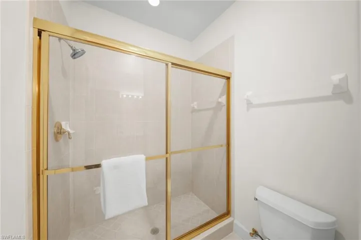 572 11th Ave S 2, Naples, Florida 34102