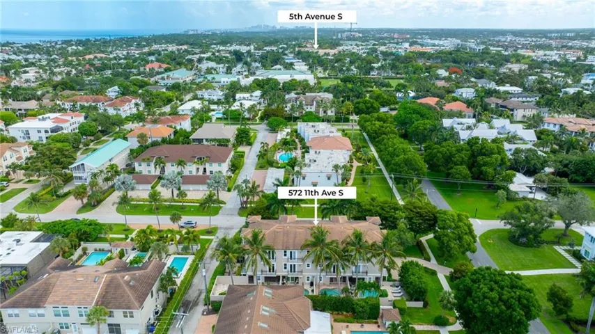 572 11th Ave S 2, Naples, Florida 34102