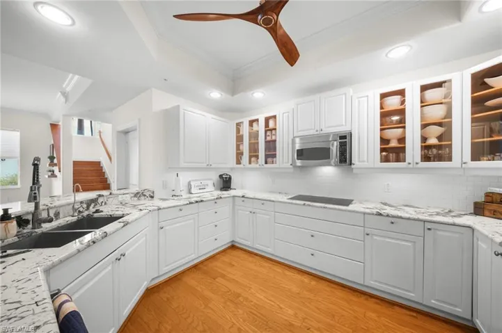 572 11th Ave S 2, Naples, Florida 34102