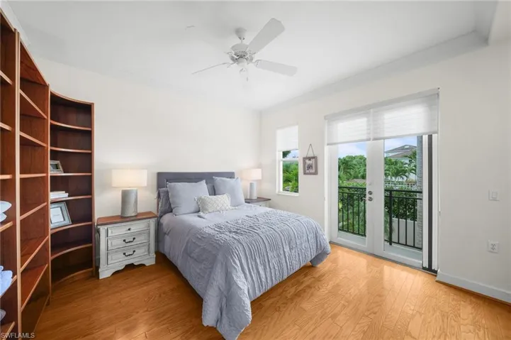 572 11th Ave S 2, Naples, Florida 34102
