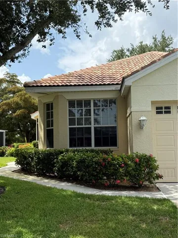 8784 Middlebrook Dr, Fort Myers, Florida 33908