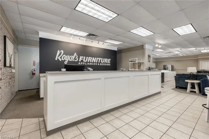575 S Main St, Labelle, Florida 33935