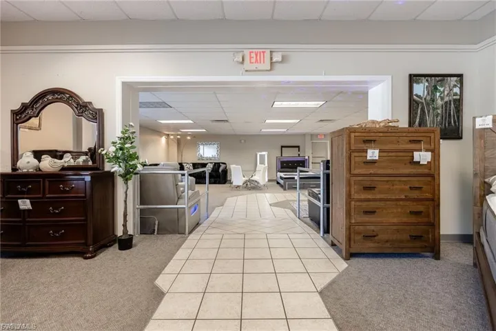 575 S Main St, Labelle, Florida 33935