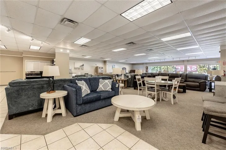 575 S Main St, Labelle, Florida 33935