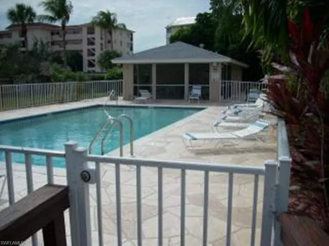 232  Pebble Beach  BLVD, Naples, FL 34113