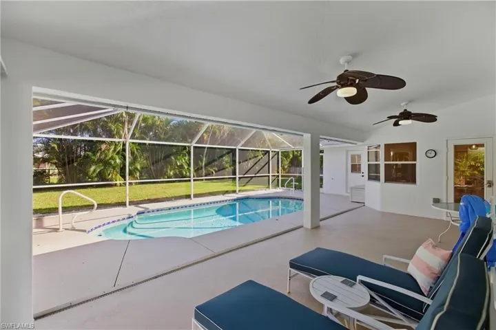 1011 Sw 52nd St, Cape Coral, Florida 33914