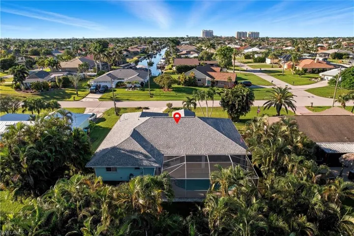 1011 Sw 52nd St, Cape Coral, Florida 33914