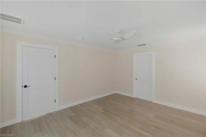 1011 Sw 52nd St, Cape Coral, Florida 33914