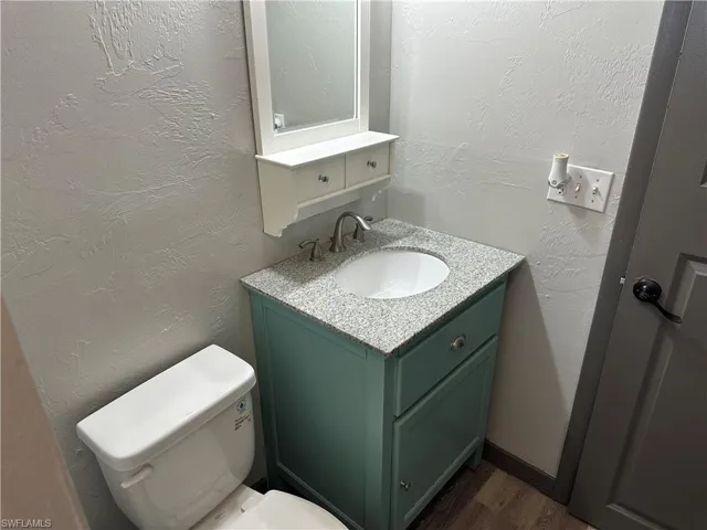 Secondary Bathroom.