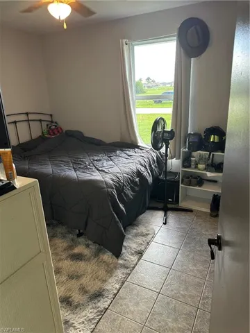 Secondary Bedroom.
