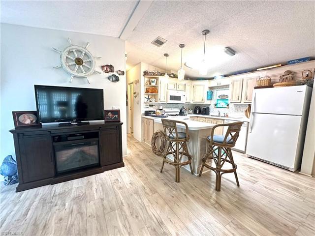 4690  Lafayette W LN, Estero, FL 33928