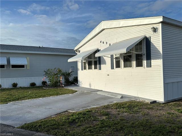 4690  Lafayette W LN, Estero, FL 33928