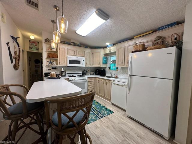 4690  Lafayette W LN, Estero, FL 33928