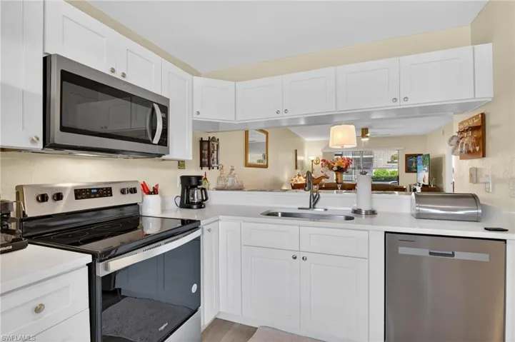 5735 Foxlake Dr 2, North Fort Myers, Florida 33917