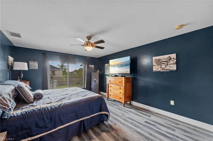 23 NW 29th  AVE, Cape Coral, FL 33993
