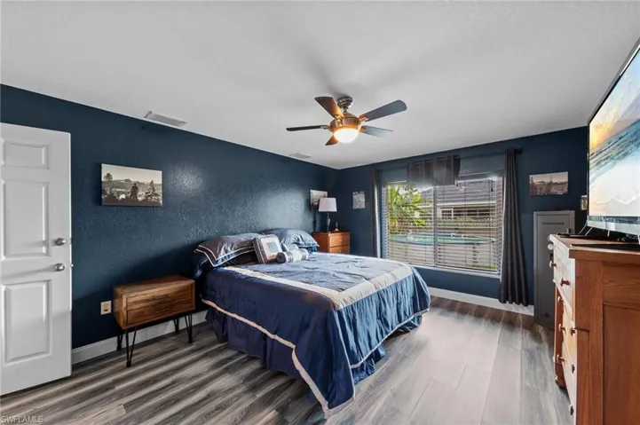 23 NW 29th  AVE, Cape Coral, FL 33993