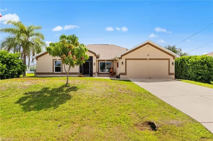 23 NW 29th  AVE, Cape Coral, FL 33993