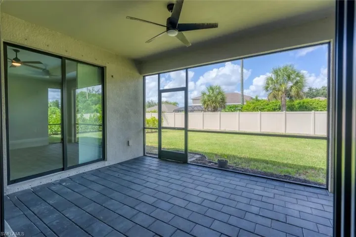 11368 Canopy Loop, Fort Myers, Florida 33913