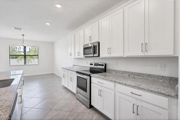 11368 Canopy Loop, Fort Myers, Florida 33913