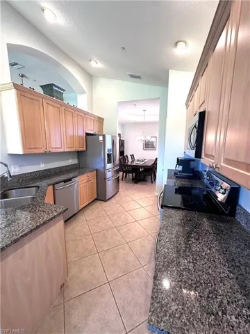 Granite Countertops with Stainless Steel Appliances