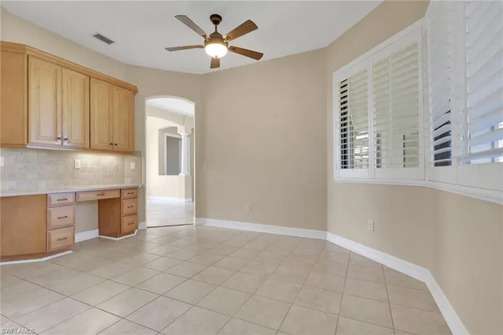 12500  Fairmont  DR, Fort Myers, FL 33913