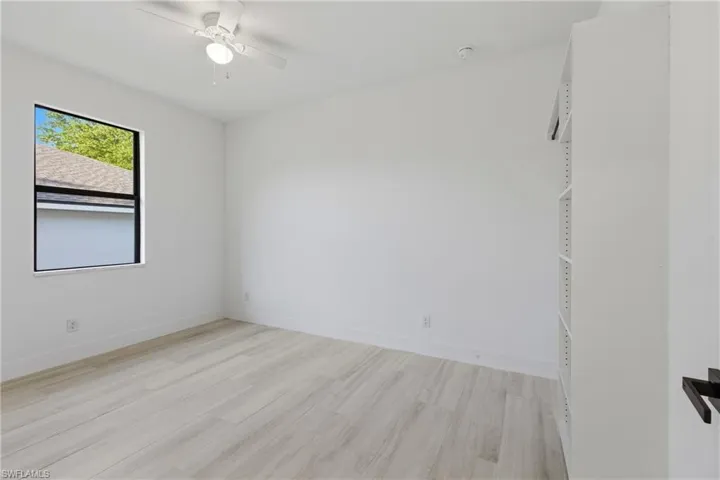 3631 Sw Santa Barbara Pl, Cape Coral, Florida 33914