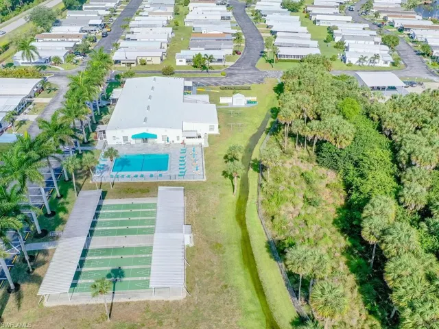 COMMUNITY AMENITIES