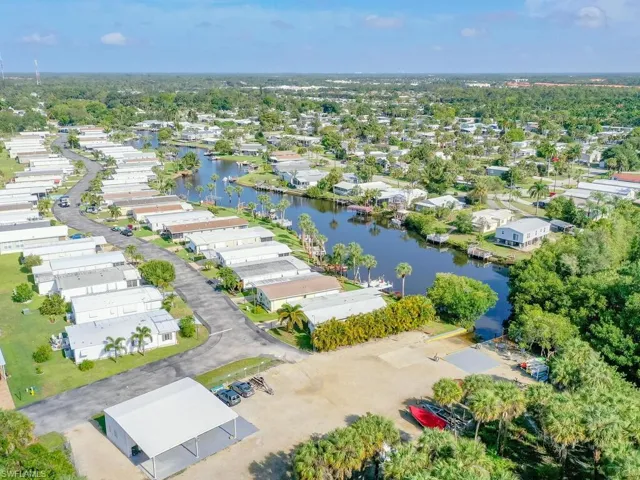 BOAT LAUNCH & BOAT STORAGE