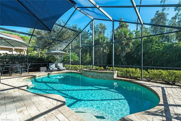 2438 Butterfly Palm Dr, Naples, Florida 34119