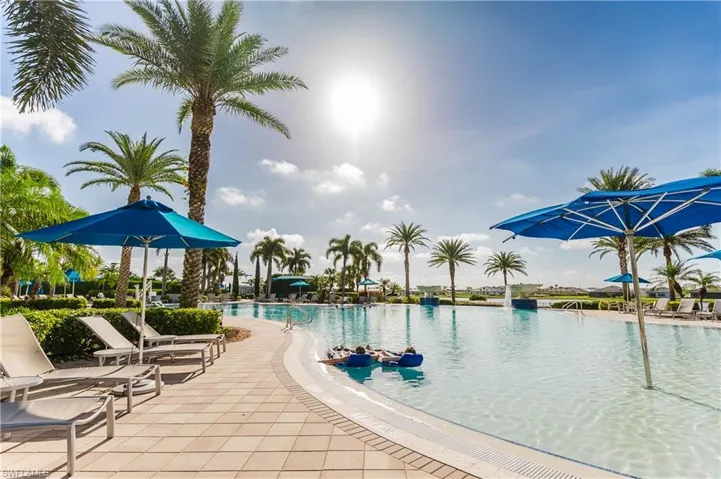 Del Webb Pool