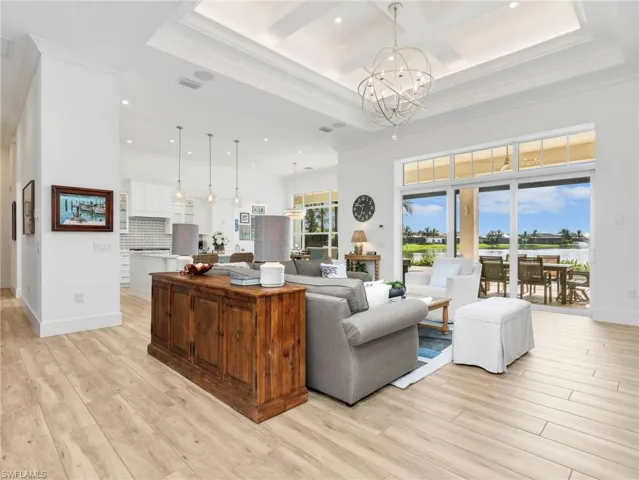 14343 Charthouse Cir, Naples, Florida 34114