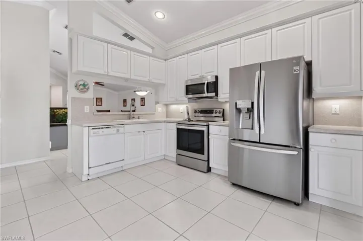 8816 Cascades Isle Blvd, Estero, Florida 33928