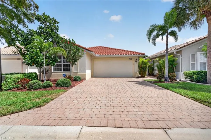 8816 Cascades Isle Blvd, Estero, Florida 33928