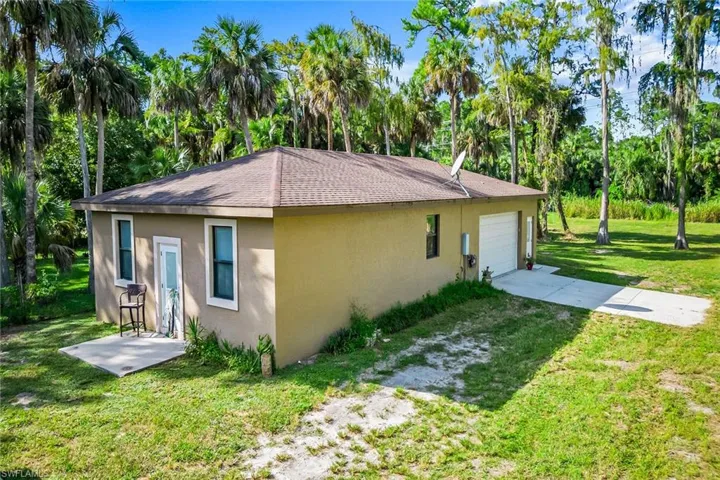 4515  15th SW AVE, Naples, FL 34116