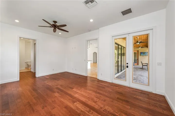 4515  15th SW AVE, Naples, FL 34116