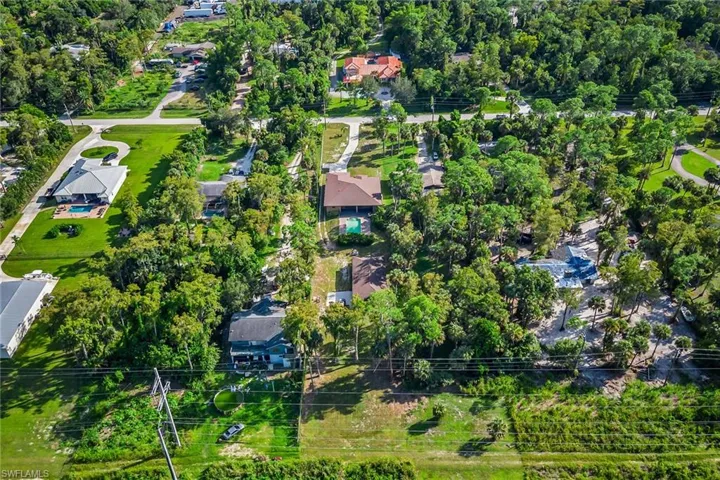 4515  15th SW AVE, Naples, FL 34116