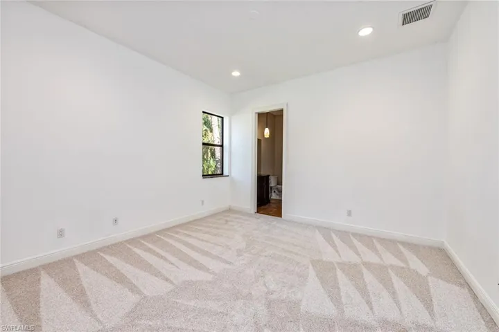 4515  15th SW AVE, Naples, FL 34116