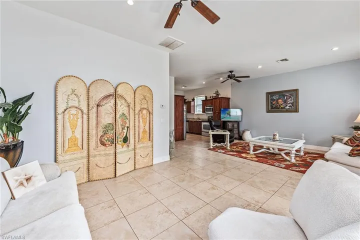 4515  15th SW AVE, Naples, FL 34116