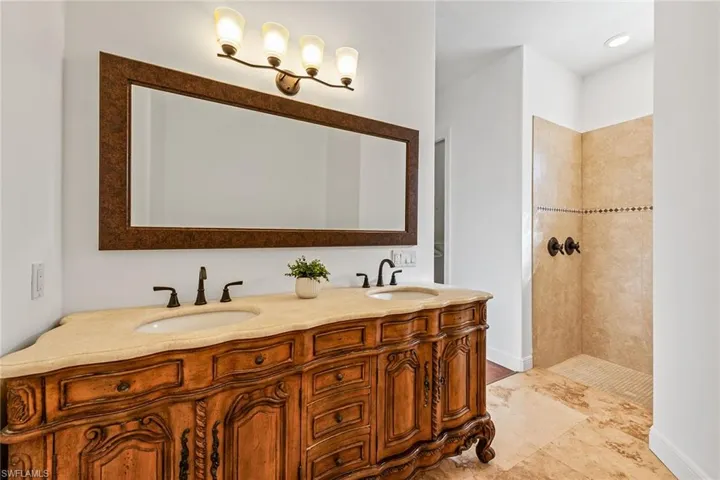 4515  15th SW AVE, Naples, FL 34116