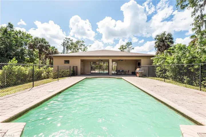 4515  15th SW AVE, Naples, FL 34116