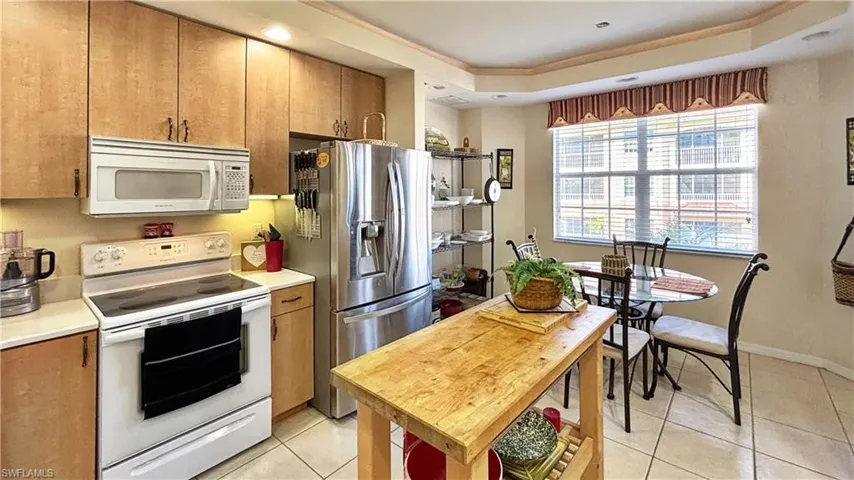 1133 Van Loon Commons Cir # 205, Cape Coral Fl 33909