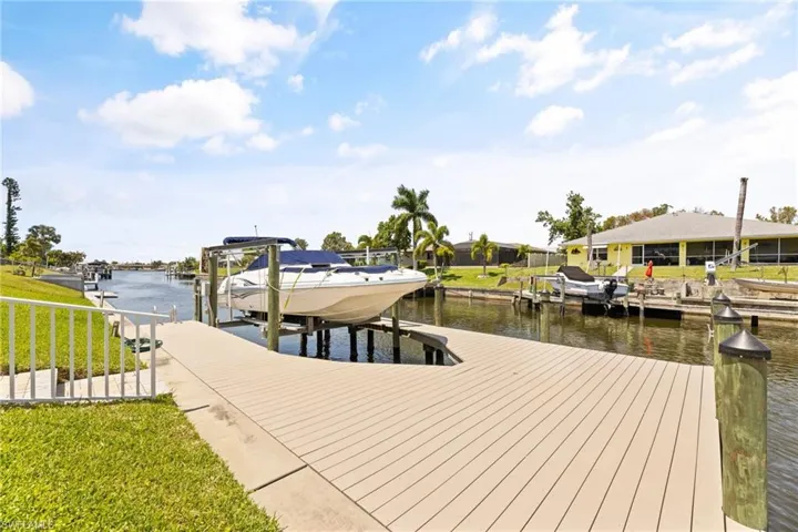 Large composite dock replaced in 2020.  Get your tan on!