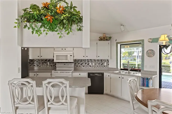 Breakfast bar has seating for two