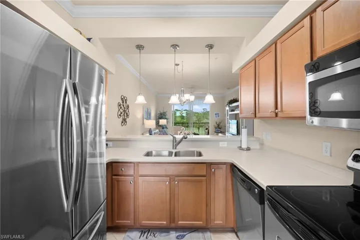 10337  Heritage Bay  BLVD, Naples, FL 34120