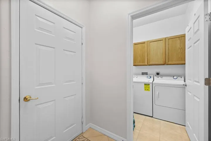9325  La Playa  CT, Bonita Springs, FL 34135