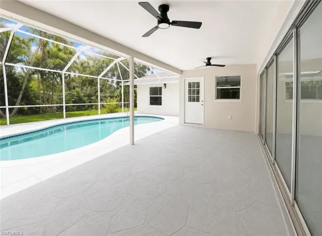 4532 Beechwood Lake Dr, Naples, Florida 34112
