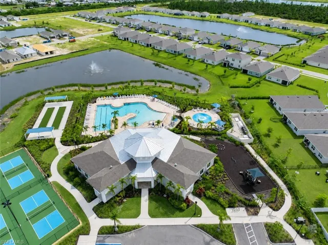 2872 Star Coral Dr, North Fort Myers, Florida 33903