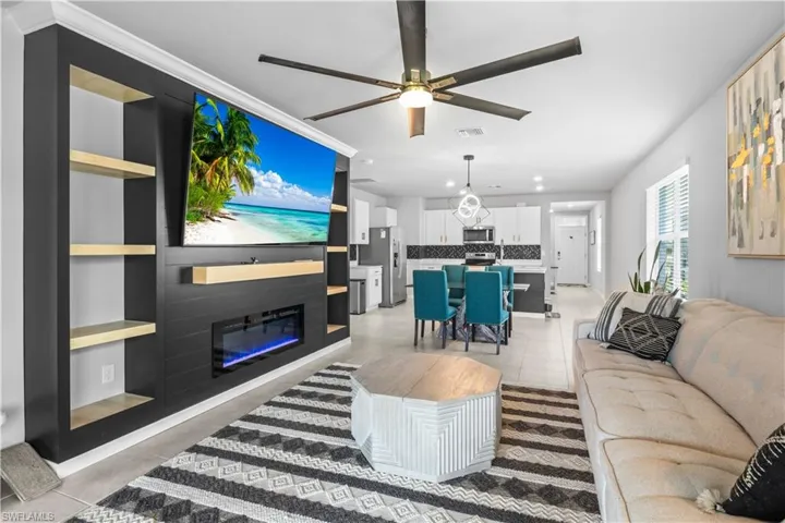2872 Star Coral Dr, North Fort Myers, Florida 33903