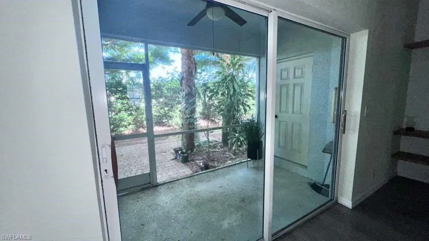 8239 Pacific Beach Dr, Fort Myers, Florida 33966